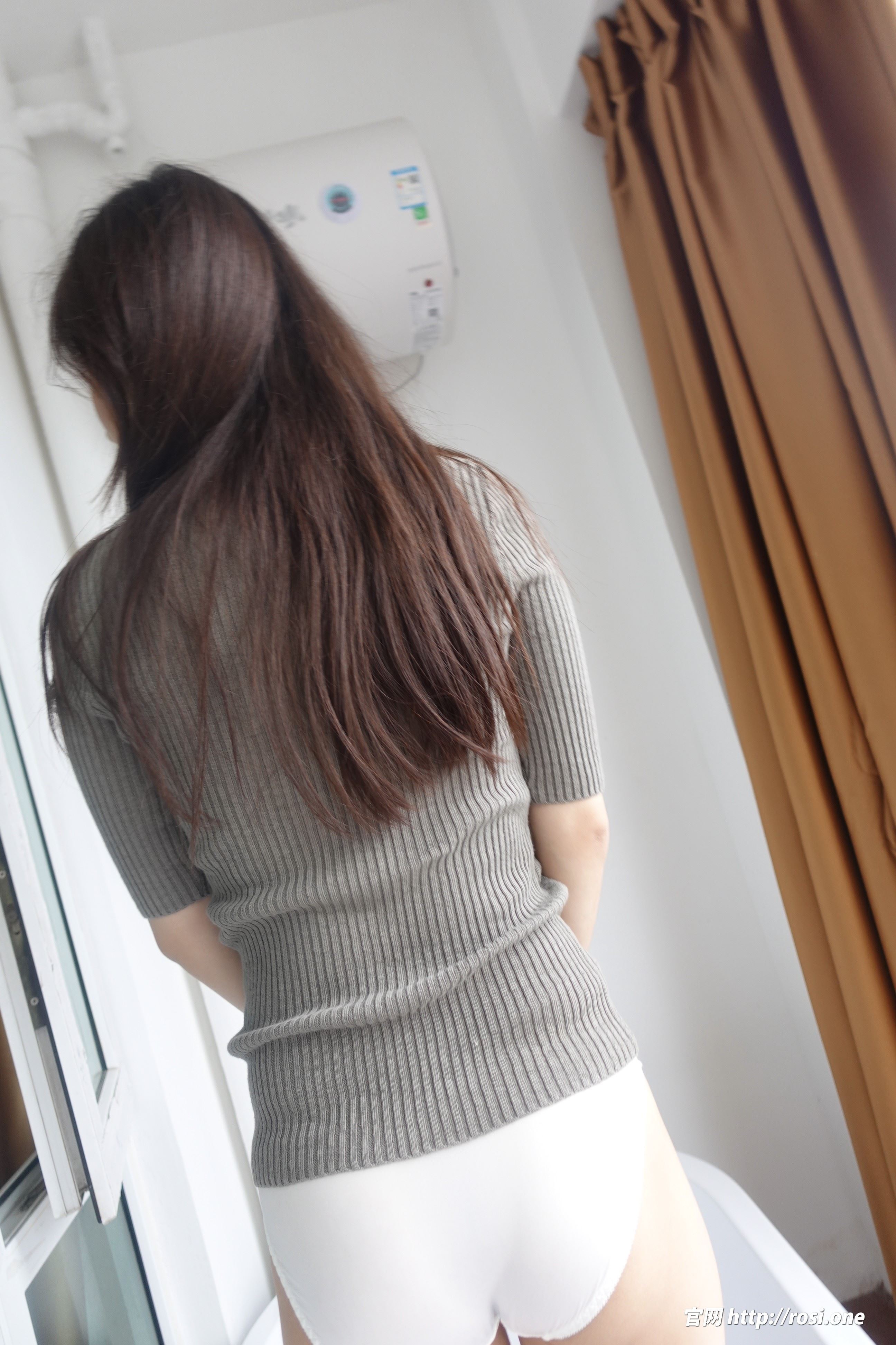 ROSI写真 2022.02.13 NO.3723